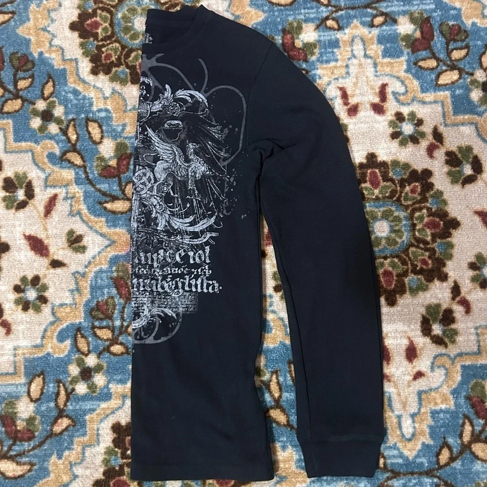Affliction - Picture 5 of 6